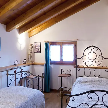 Nyaraló Locazione Turistica Gobbetti - Dgo410